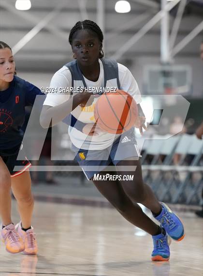 Thumbnail 2 in Brandeis vs Nimitz (Texas Association of Basketball Coaches Showcase) photogallery.