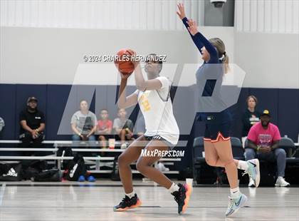 Thumbnail 1 in Brandeis vs Nimitz (Texas Association of Basketball Coaches Showcase) photogallery.