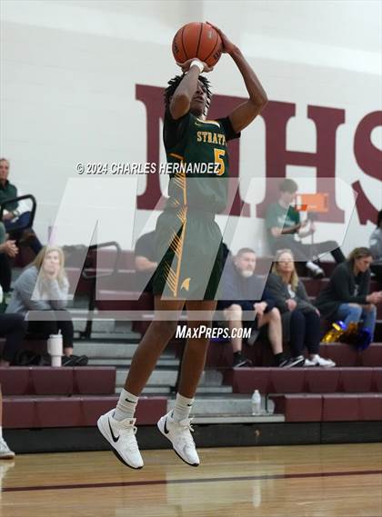 Thumbnail 1 in Stratford vs. Klein (Doghouse Invitational) photogallery.