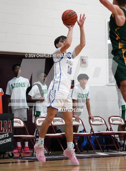Thumbnail 1 in Stratford vs. Klein (Doghouse Invitational) photogallery.