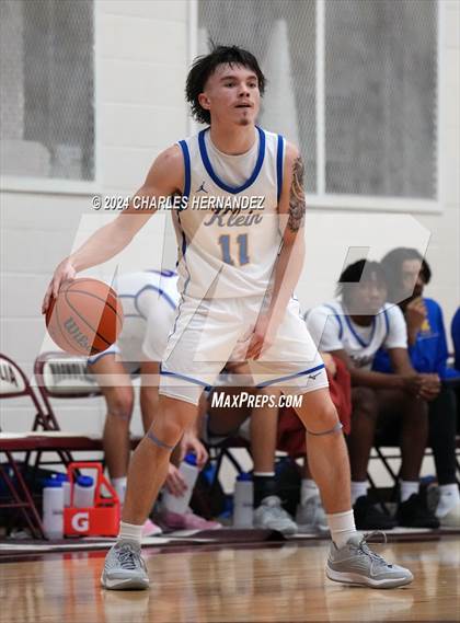 Thumbnail 1 in Stratford vs. Klein (Doghouse Invitational) photogallery.