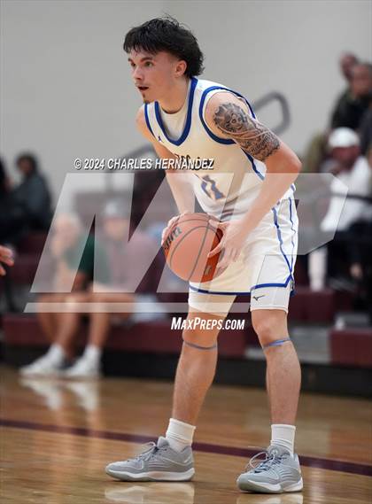 Thumbnail 2 in Stratford vs. Klein (Doghouse Invitational) photogallery.