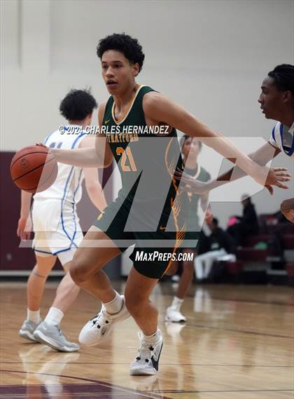 Thumbnail 1 in Stratford vs. Klein (Doghouse Invitational) photogallery.