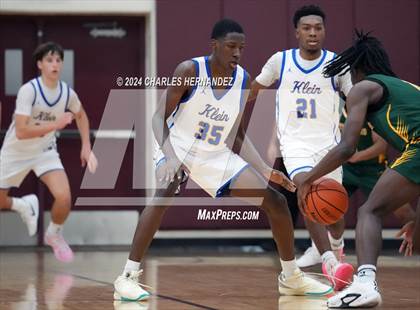 Thumbnail 3 in Stratford vs. Klein (Doghouse Invitational) photogallery.