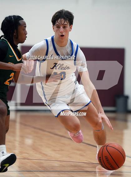 Thumbnail 2 in Stratford vs. Klein (Doghouse Invitational) photogallery.