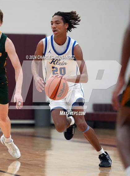 Thumbnail 3 in Stratford vs. Klein (Doghouse Invitational) photogallery.