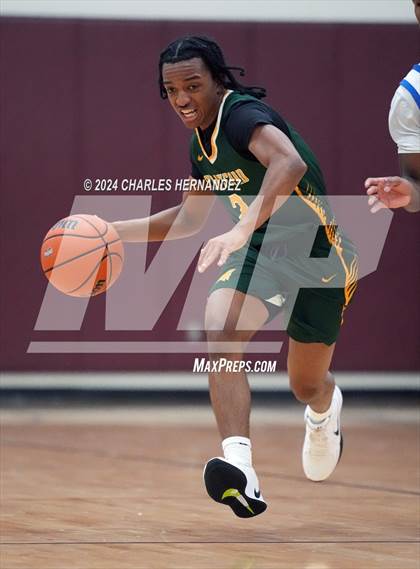 Thumbnail 2 in Stratford vs. Klein (Doghouse Invitational) photogallery.