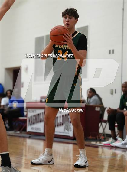 Thumbnail 3 in Stratford vs. Klein (Doghouse Invitational) photogallery.