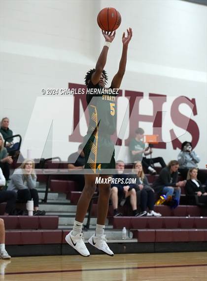 Thumbnail 1 in Stratford vs. Klein (Doghouse Invitational) photogallery.