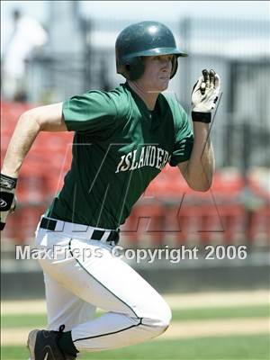 Thumbnail 2 in Coronado vs. Santa Fe Christian (D4 Section Final) photogallery.