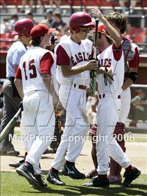 Thumbnail 2 in Coronado vs. Santa Fe Christian (D4 Section Final) photogallery.