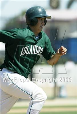 Thumbnail 3 in Coronado vs. Santa Fe Christian (D4 Section Final) photogallery.