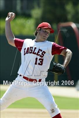 Thumbnail 2 in Coronado vs. Santa Fe Christian (D4 Section Final) photogallery.