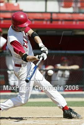 Thumbnail 2 in Coronado vs. Santa Fe Christian (D4 Section Final) photogallery.