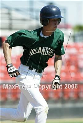 Thumbnail 1 in Coronado vs. Santa Fe Christian (D4 Section Final) photogallery.