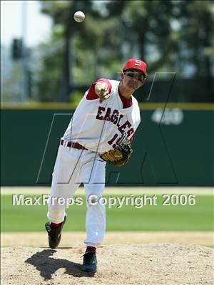 Thumbnail 2 in Coronado vs. Santa Fe Christian (D4 Section Final) photogallery.