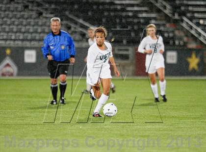 Thumbnail 2 in Mountain Vista vs. Rock Canyon (CHSAA 5A Final) photogallery.