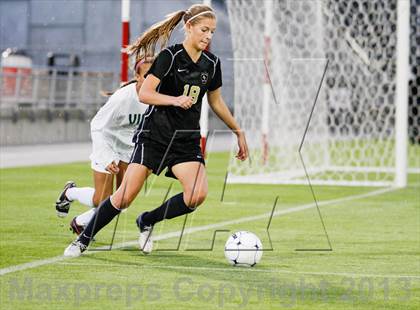 Thumbnail 2 in Mountain Vista vs. Rock Canyon (CHSAA 5A Final) photogallery.