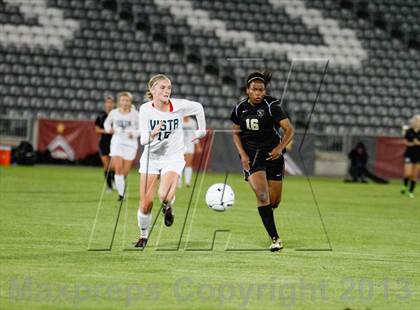 Thumbnail 1 in Mountain Vista vs. Rock Canyon (CHSAA 5A Final) photogallery.