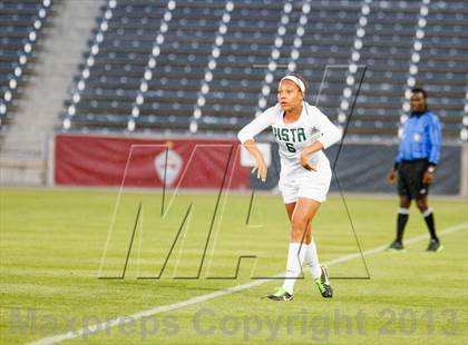 Thumbnail 2 in Mountain Vista vs. Rock Canyon (CHSAA 5A Final) photogallery.