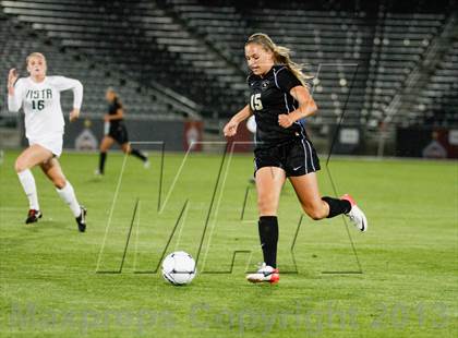 Thumbnail 3 in Mountain Vista vs. Rock Canyon (CHSAA 5A Final) photogallery.