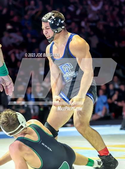 Thumbnail 1 in CIF State Championships (Boy's Championship Round) photogallery.
