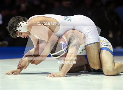 Thumbnail 1 in CIF State Championships (Boy's Championship Round) photogallery.