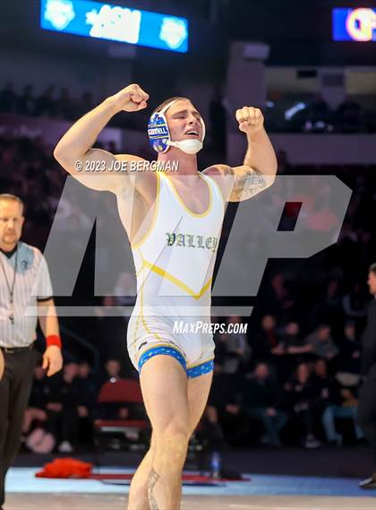 Thumbnail 1 in CIF State Championships (Boy's Championship Round) photogallery.