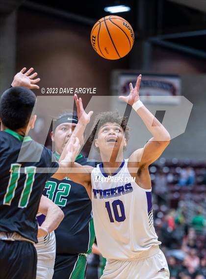 Thumbnail 2 in Tabiona vs. Wendover (UHSAA 1A 3rd/4th Place) photogallery.