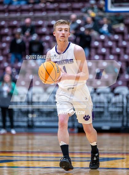 Thumbnail 3 in Tabiona vs. Wendover (UHSAA 1A 3rd/4th Place) photogallery.