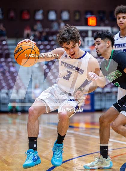 Thumbnail 2 in Tabiona vs. Wendover (UHSAA 1A 3rd/4th Place) photogallery.