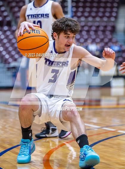 Thumbnail 3 in Tabiona vs. Wendover (UHSAA 1A 3rd/4th Place) photogallery.