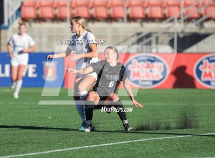 Thumbnail 1 in Syracuse vs. Davis (UHSAA 6A Semi Final) photogallery.