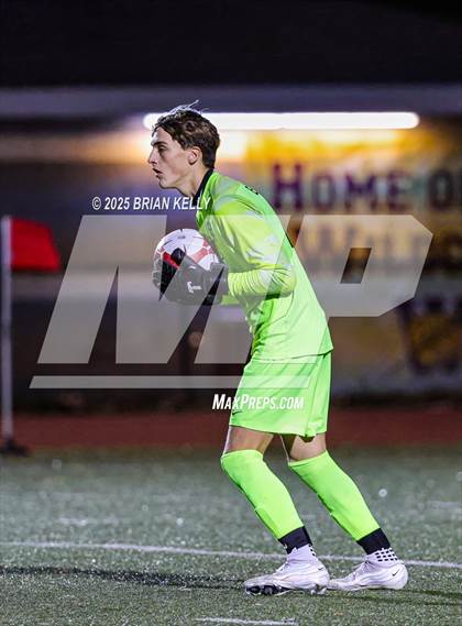 Thumbnail 3 in Plymouth North @ Weymouth (MIAA Division 1 Round of 32) photogallery.