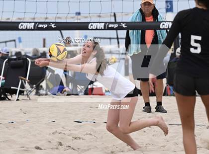 Thumbnail 2 in CIF-SS Individual Pairs Day 1 (1/2) photogallery.