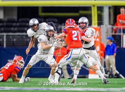 Thumbnail 2 in San Angelo Central vs. Guyer (UIL 6A D2 Regional Playoff) photogallery.