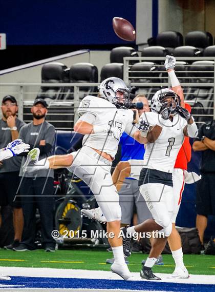 Thumbnail 2 in San Angelo Central vs. Guyer (UIL 6A D2 Regional Playoff) photogallery.