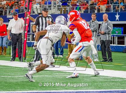 Thumbnail 3 in San Angelo Central vs. Guyer (UIL 6A D2 Regional Playoff) photogallery.