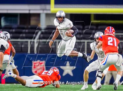 Thumbnail 2 in San Angelo Central vs. Guyer (UIL 6A D2 Regional Playoff) photogallery.