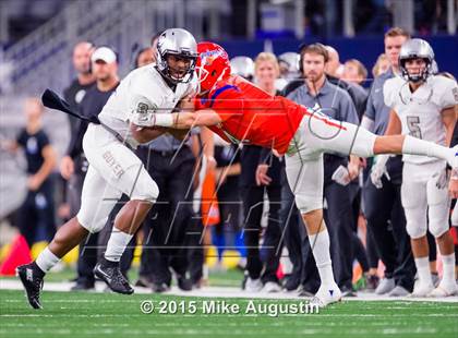 Thumbnail 2 in San Angelo Central vs. Guyer (UIL 6A D2 Regional Playoff) photogallery.