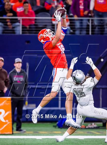 Thumbnail 2 in San Angelo Central vs. Guyer (UIL 6A D2 Regional Playoff) photogallery.