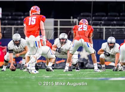 Thumbnail 3 in San Angelo Central vs. Guyer (UIL 6A D2 Regional Playoff) photogallery.
