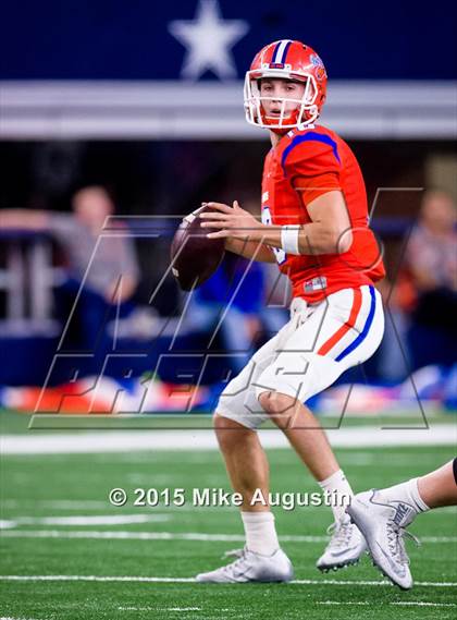 Thumbnail 3 in San Angelo Central vs. Guyer (UIL 6A D2 Regional Playoff) photogallery.