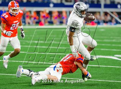 Thumbnail 3 in San Angelo Central vs. Guyer (UIL 6A D2 Regional Playoff) photogallery.