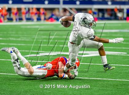Thumbnail 2 in San Angelo Central vs. Guyer (UIL 6A D2 Regional Playoff) photogallery.