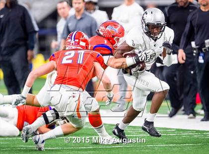 Thumbnail 1 in San Angelo Central vs. Guyer (UIL 6A D2 Regional Playoff) photogallery.