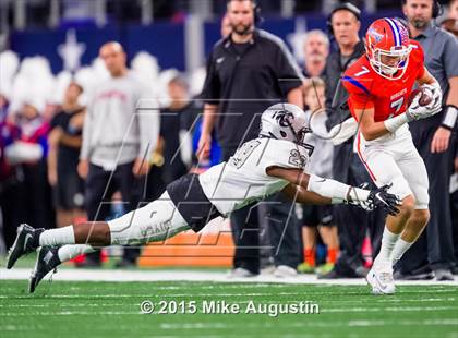 Thumbnail 1 in San Angelo Central vs. Guyer (UIL 6A D2 Regional Playoff) photogallery.