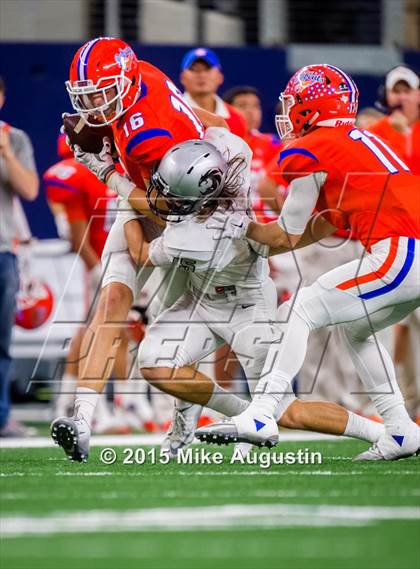Thumbnail 1 in San Angelo Central vs. Guyer (UIL 6A D2 Regional Playoff) photogallery.