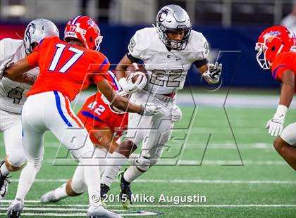 Thumbnail 3 in San Angelo Central vs. Guyer (UIL 6A D2 Regional Playoff) photogallery.