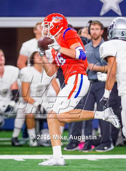 Thumbnail 1 in San Angelo Central vs. Guyer (UIL 6A D2 Regional Playoff) photogallery.